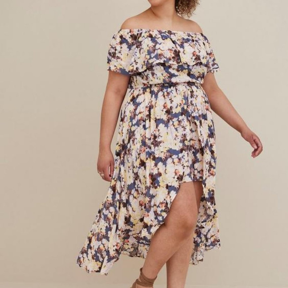 Torrid off the shoulder walk through dress size 0